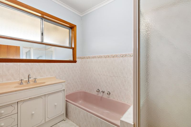 60 Elizabeth Drive, Lalor