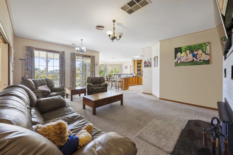 9 Charles Scorer Court, Under Offer, Under Offer - Thumbnail 7