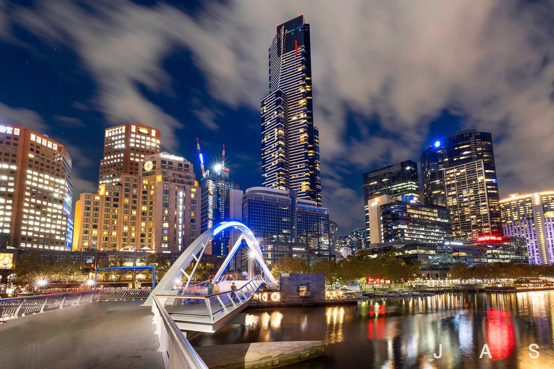 1304/7 Riverside Quay Southbank VIC, Southbank - Thumbnail 4