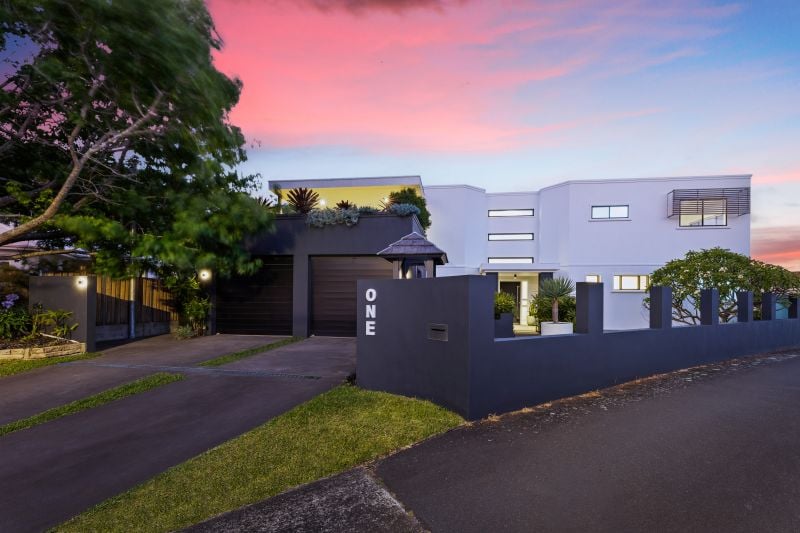 1 Homer Place CARINGBAH SOUTH 2229