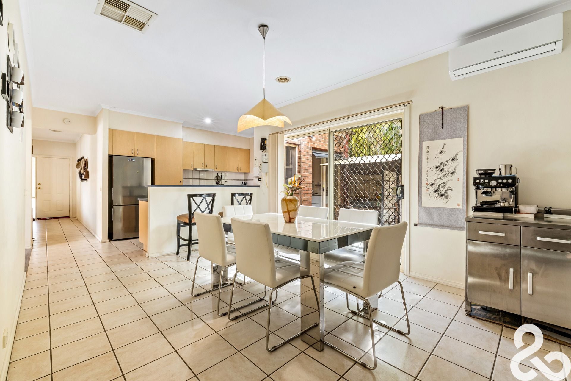 Spacious & Light-Filled Family Home