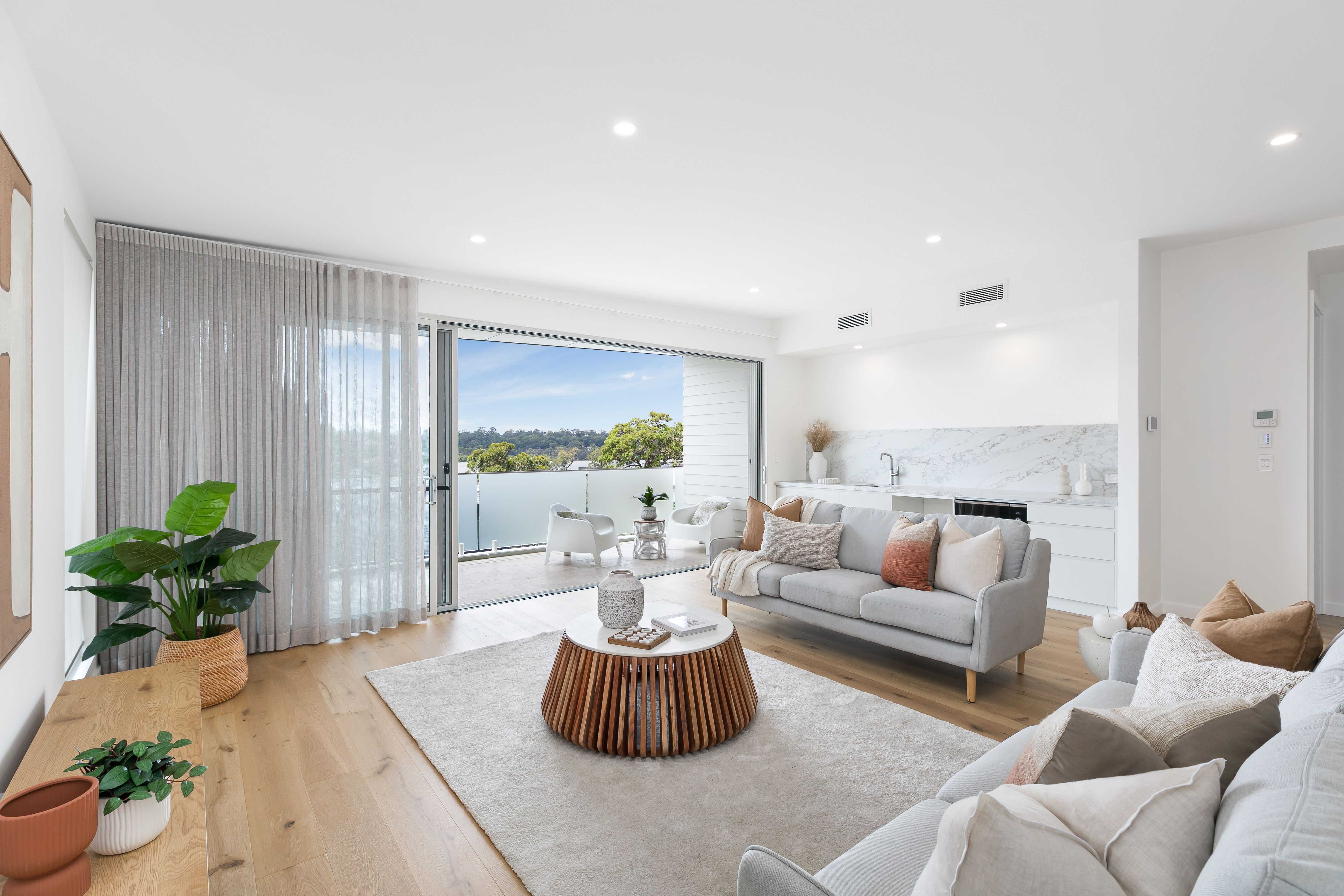 36 Cowan Street Oyster Bay 2225