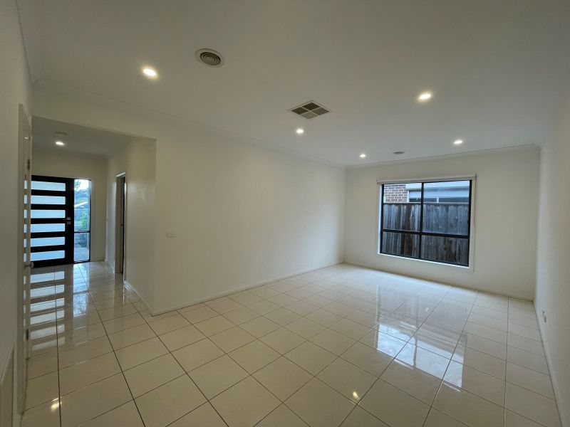 37 Linfield Parade, Wollert