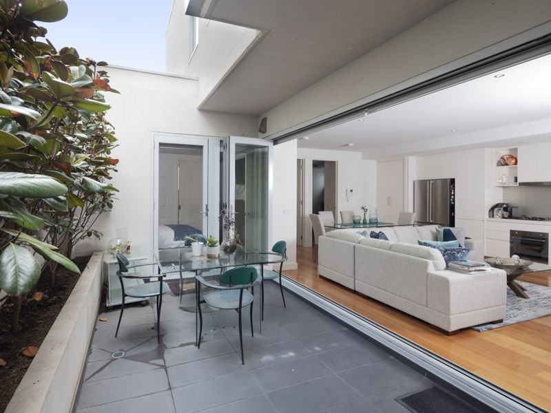 5/462 Hawthorn Road, Caulfield South - Thumbnail 2
