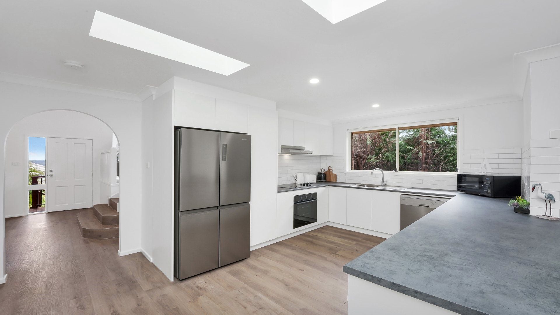 1a/2 Vista Avenue, Copacabana NSW, Copacabana - Thumbnail 4