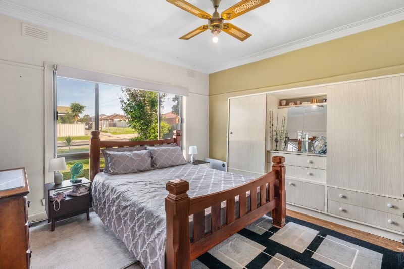 10 Middleton Street, Lalor