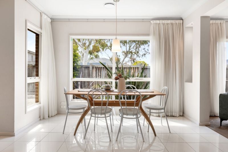 12 Shine Walk, Epping