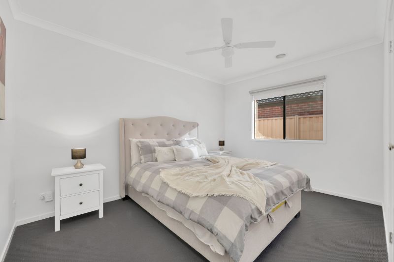 8 Taberer Court, Epping