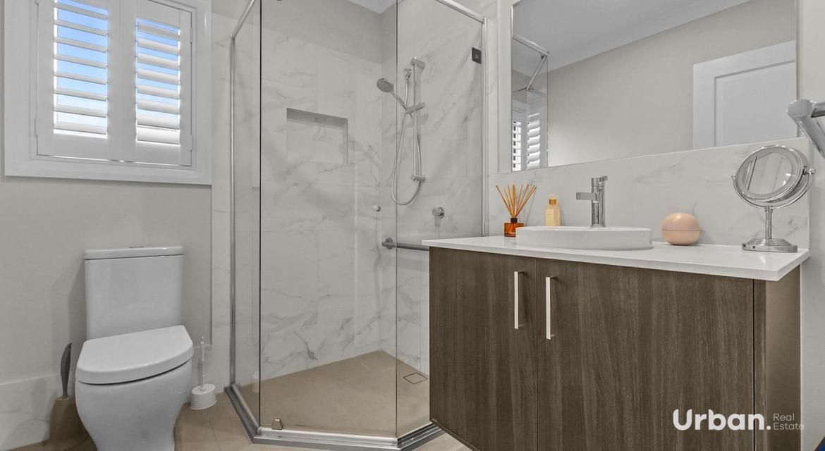 Leppington 55A & 55B Leslie Way