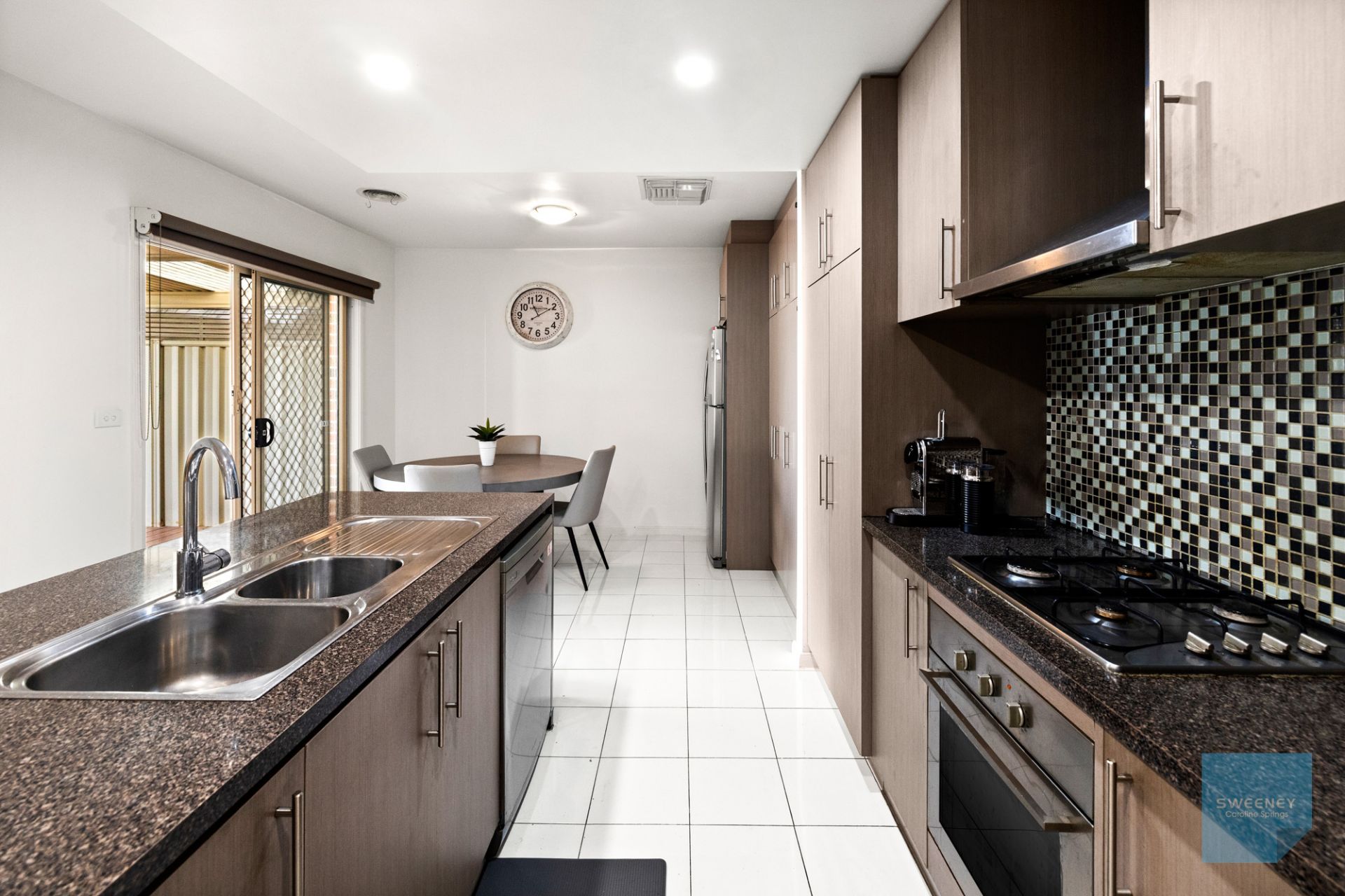 4 Brinton Lane, Caroline Springs - Thumbnail 5