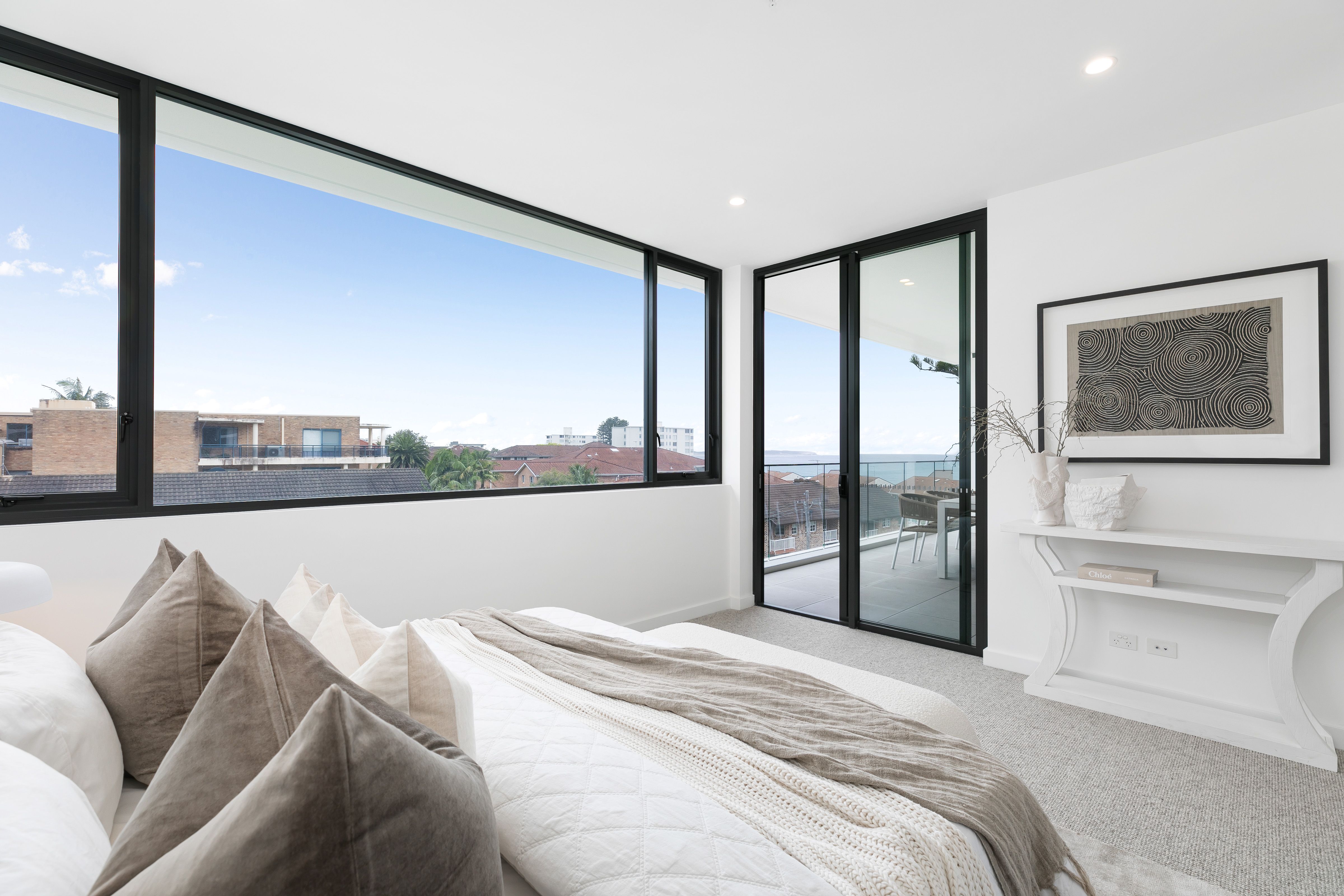 KALM 302/11a Coast Avenue CRONULLA 2230