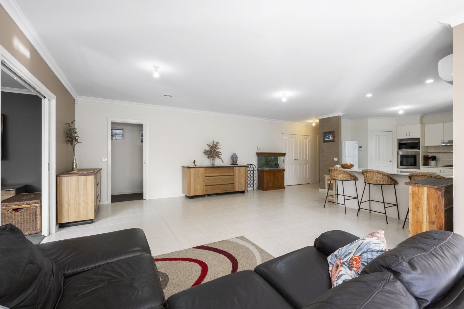 14 King George Way, Mitchell Park, Mitchell Park - Thumbnail 6