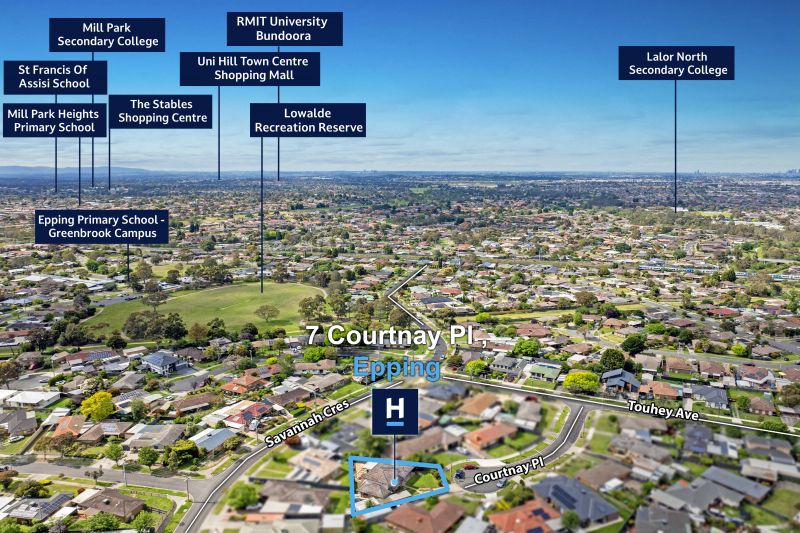 7 Courtnay Place, Epping