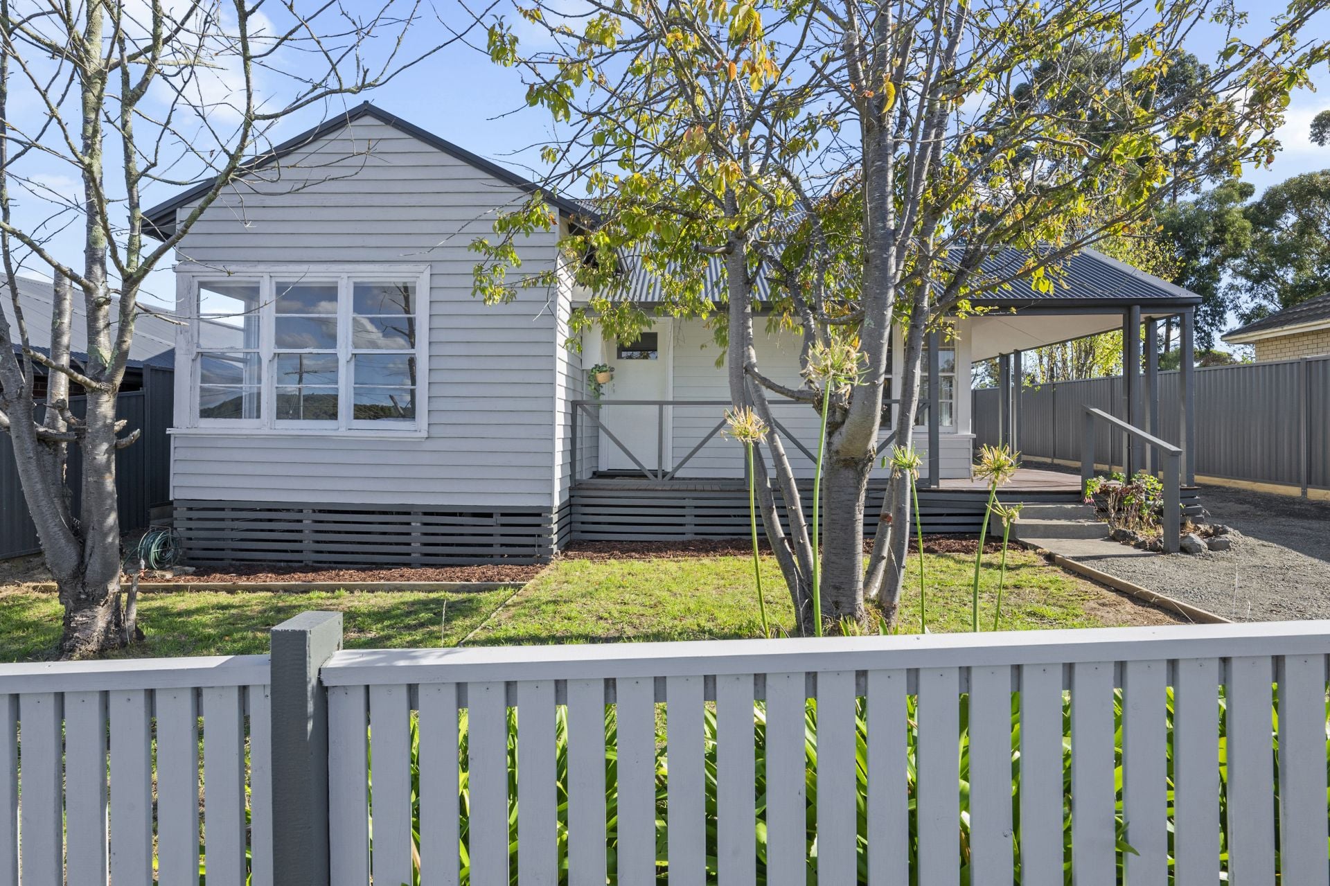 1138 Geelong  Road, Mount Clear, Mount Clear - Thumbnail 2