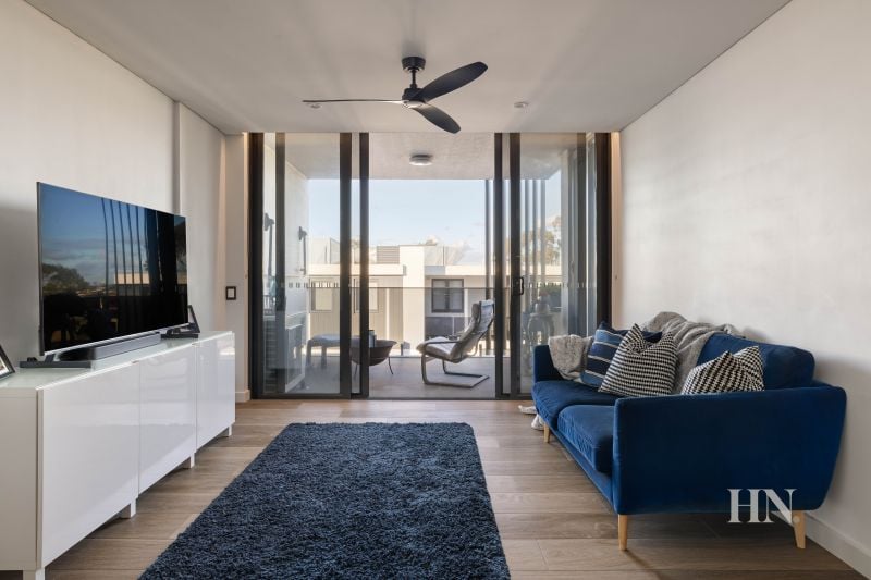 14/64 Majors Bay Road, Concord