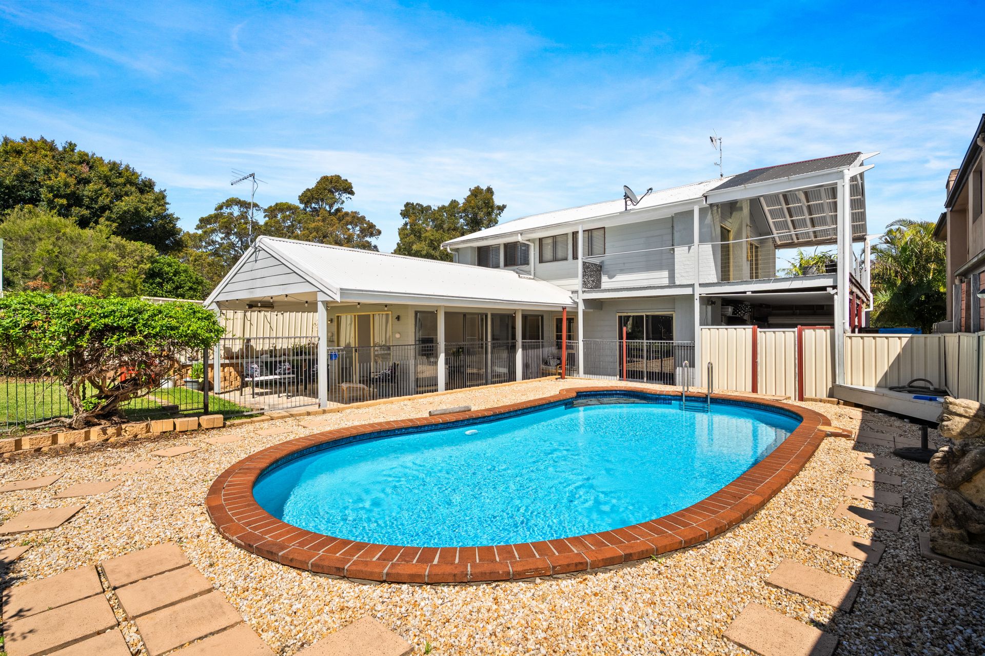 27 Sabrina Avenue, Bateau Bay, Bateau Bay - Thumbnail 2