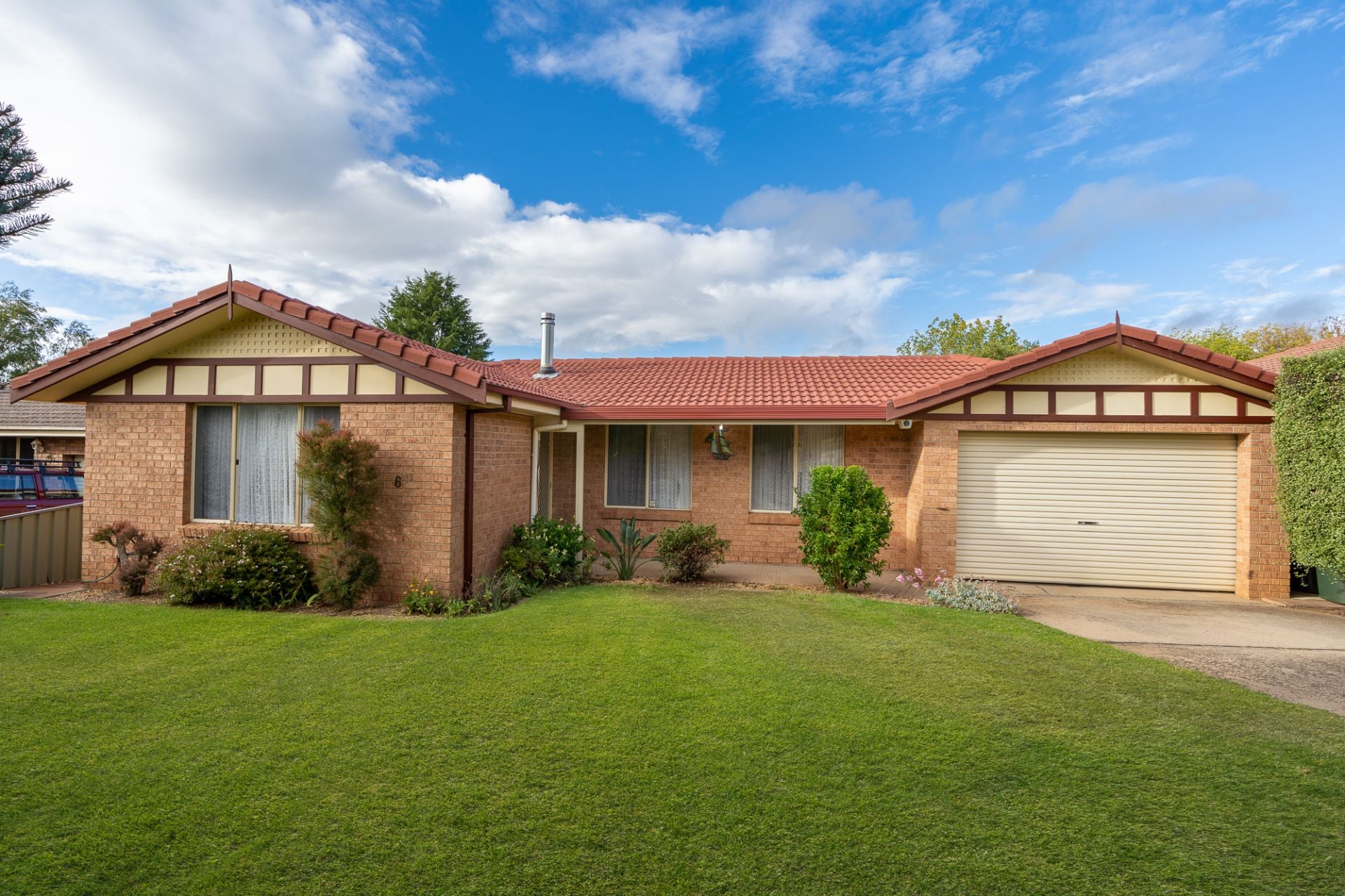 6 Rosewood Avenue Orange NSW, Orange - Image 1