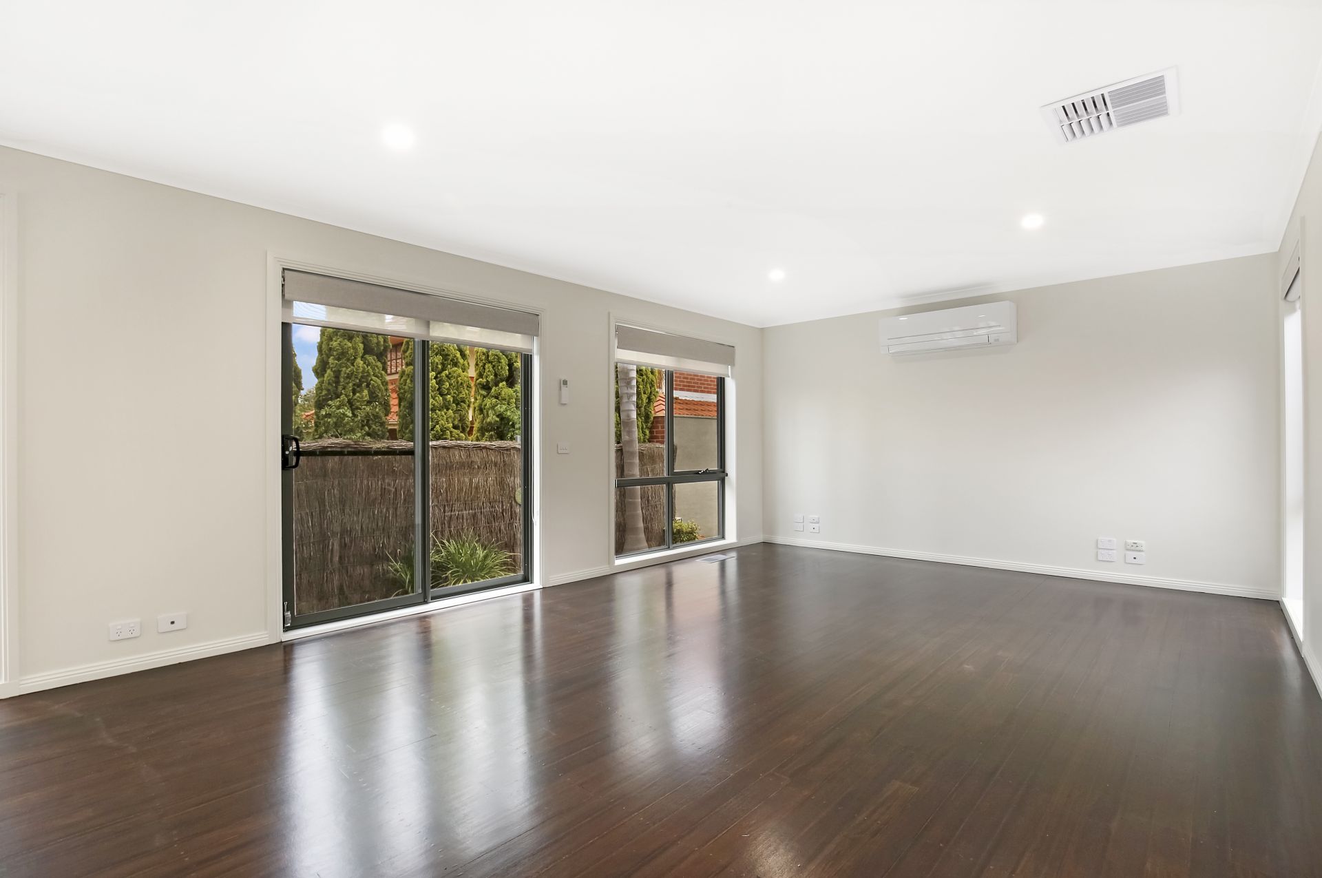 Executive Family Luxury Living in Ivanhoe
