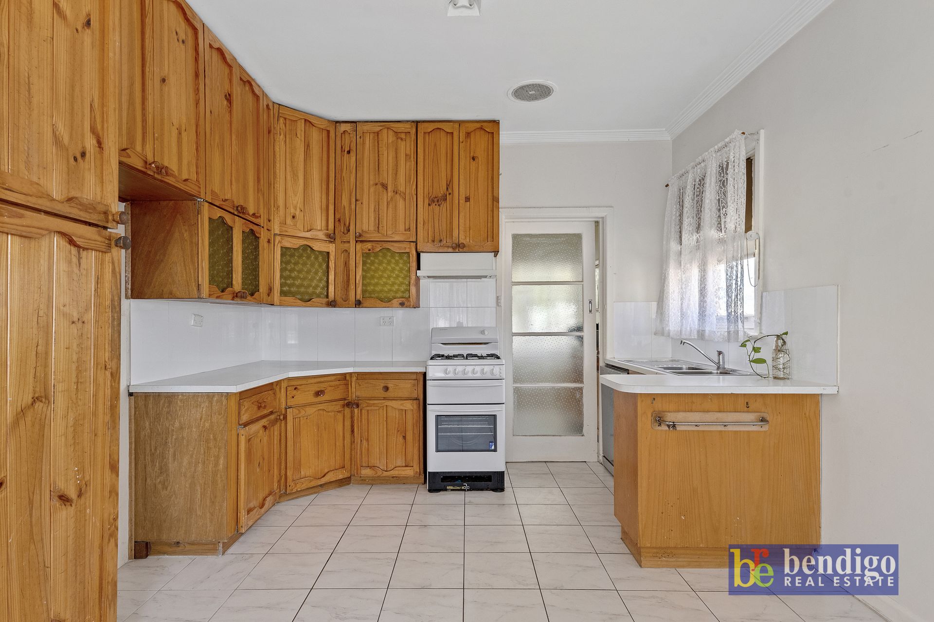 18 Cowper Street North Bendigo VIC, Bendigo - Thumbnail 4