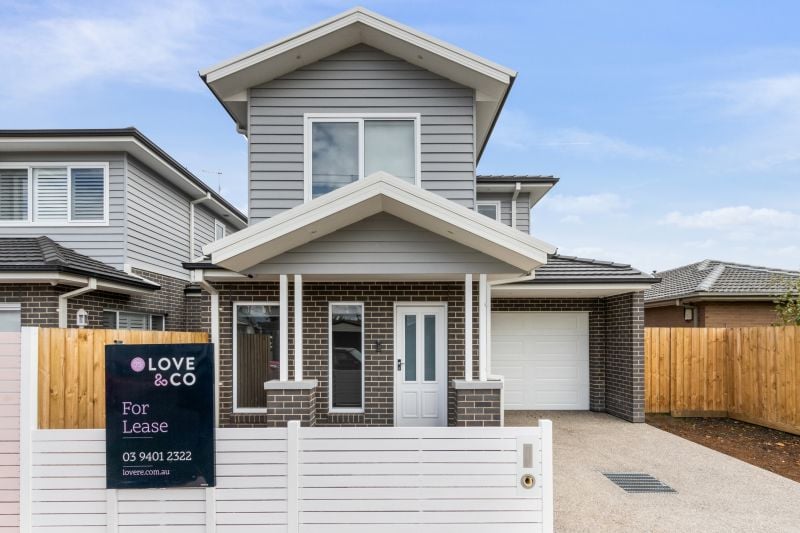 27 Kemp Avenue, Thomastown