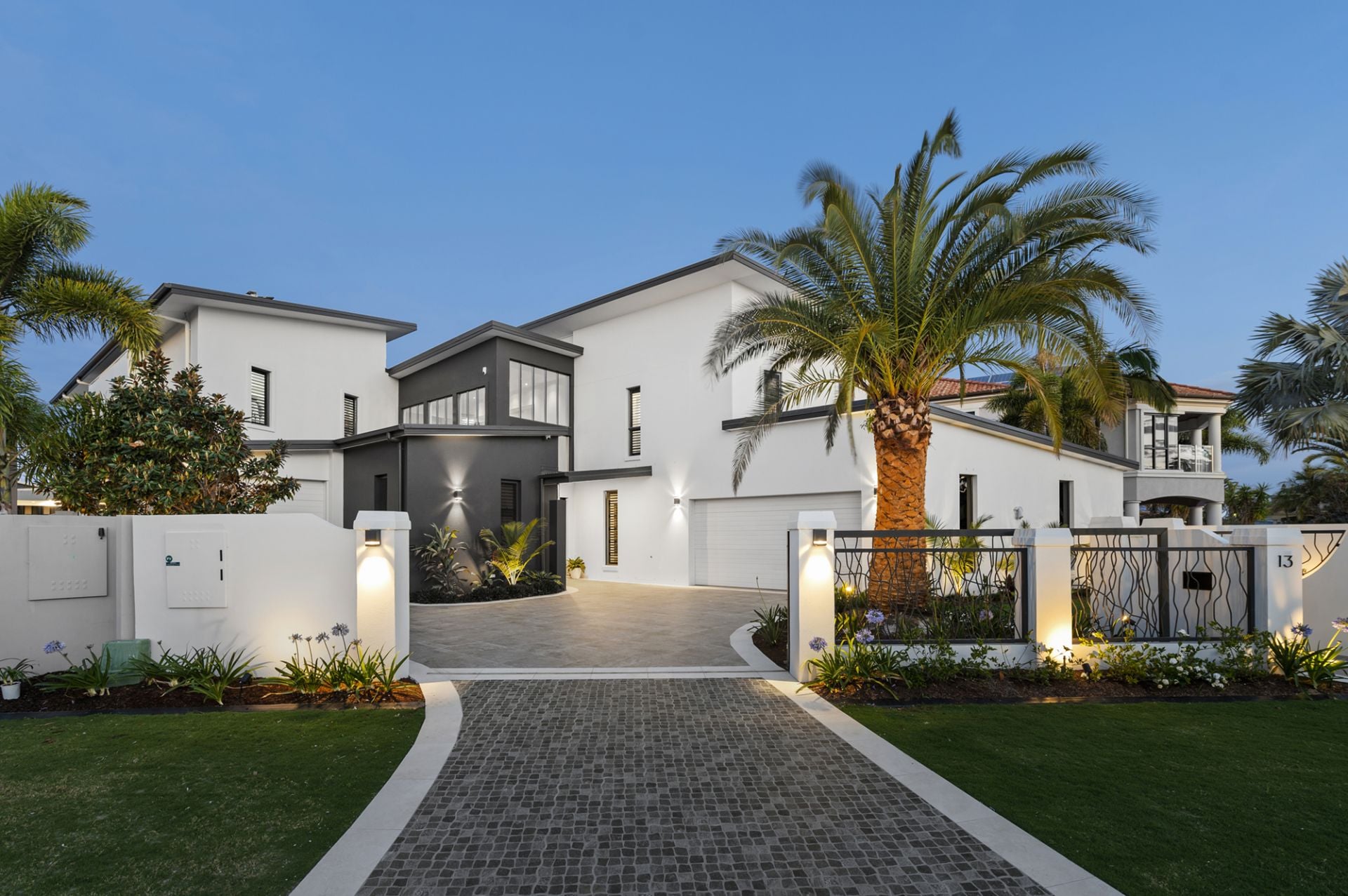 13 King James Court, Sovereign Islands QLD 4216, Sovereign Islands - Thumbnail 2