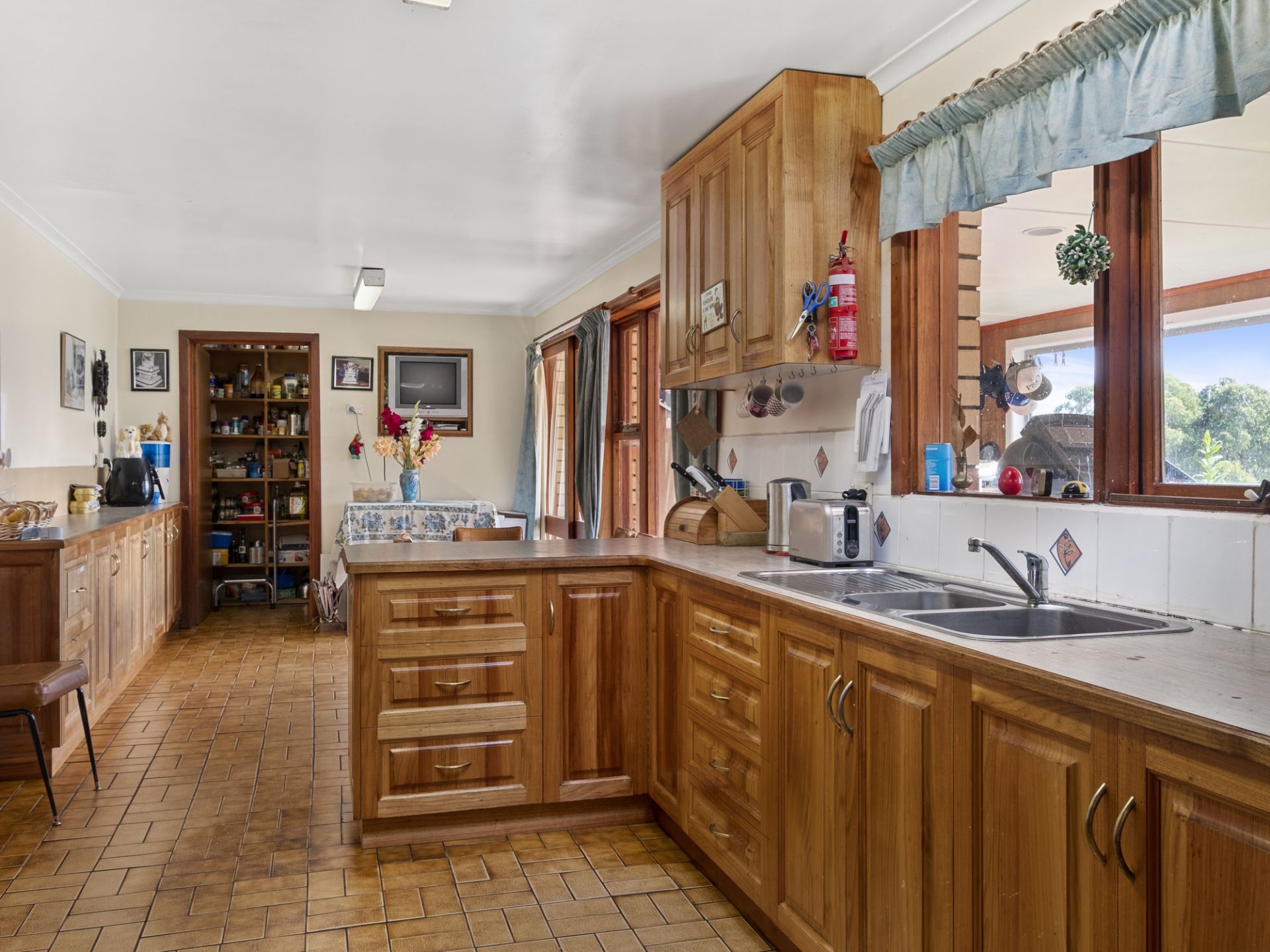 590 Woodbridge Hill Road, Gardners Bay, Gardners Bay - Thumbnail 7