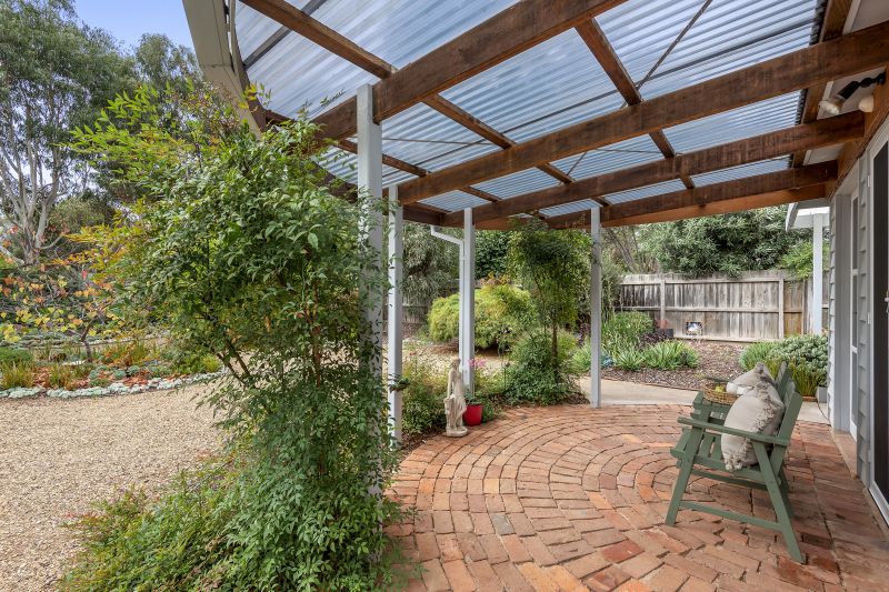 1 Kenneth Street Anglesea VIC, Anglesea - Thumbnail 4