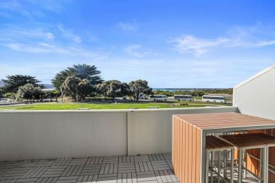 4/143 Great Ocean Road, Apollo Bay, VIC