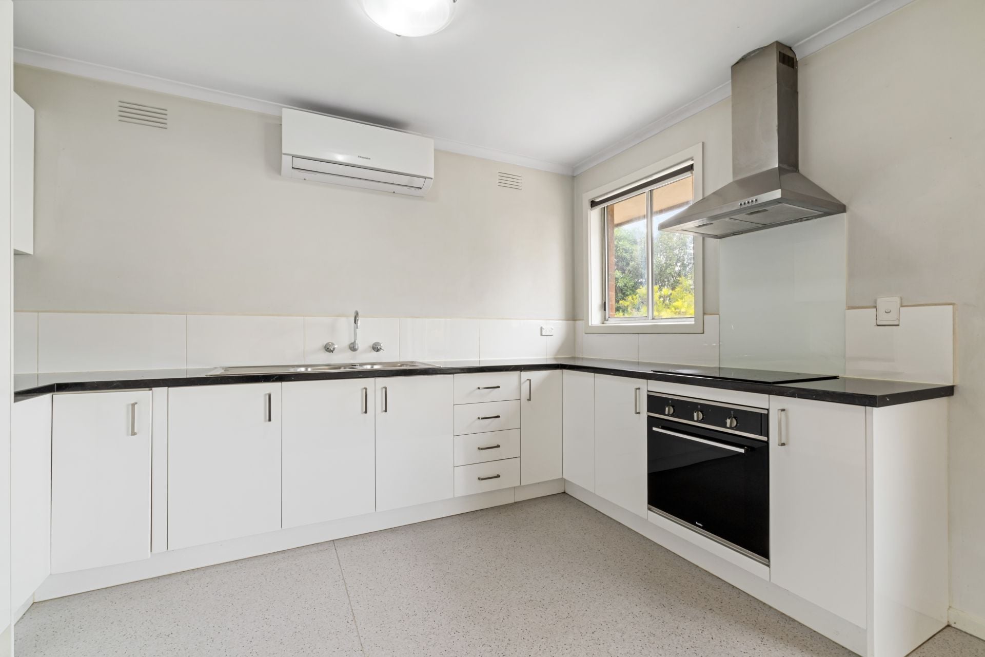 UPDATED EXCELLENCE IN A SUPERB LOCATION