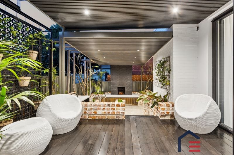 140A Seventh Avenue, Inglewood