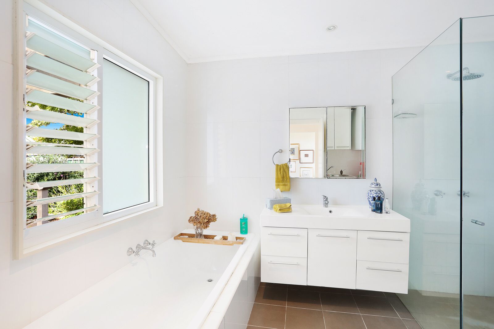 40 Cambrai Avenue ENGADINE 2233