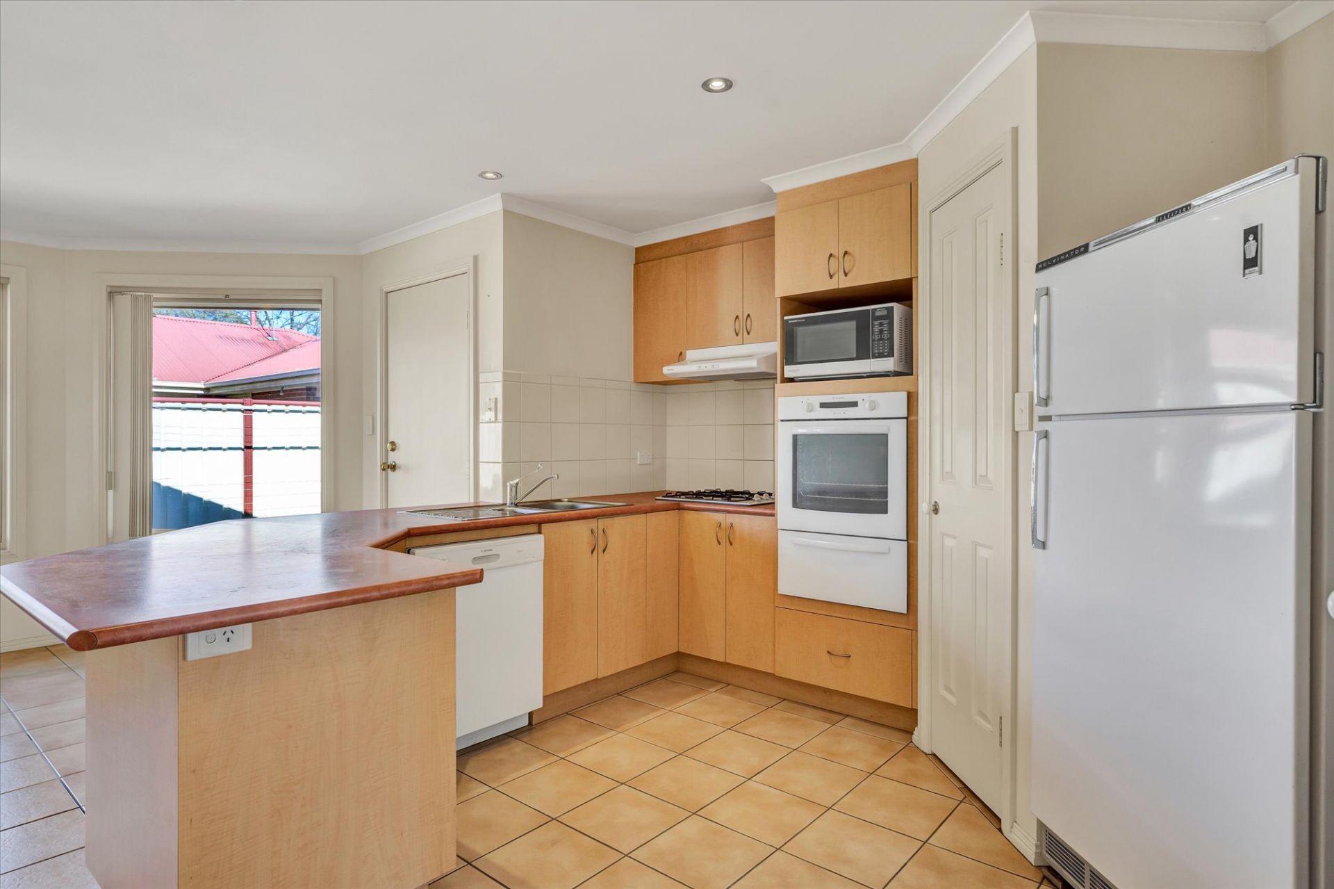 1/7 Simpson  Street, Bacchus Marsh, Bacchus Marsh - Thumbnail 8