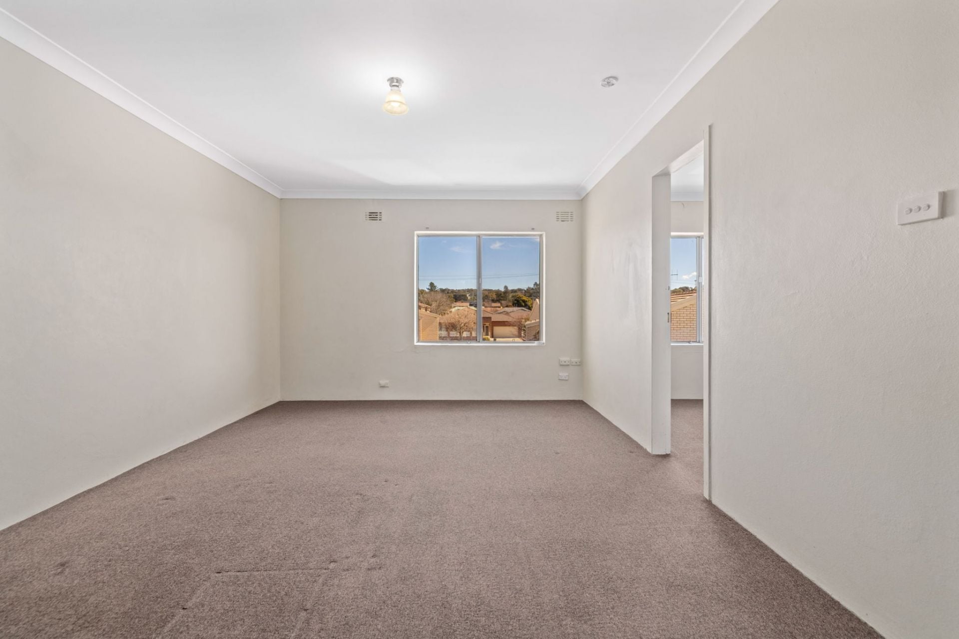 15/7 Brook Street, Queanbeyan, Queanbeyan - Thumbnail 2