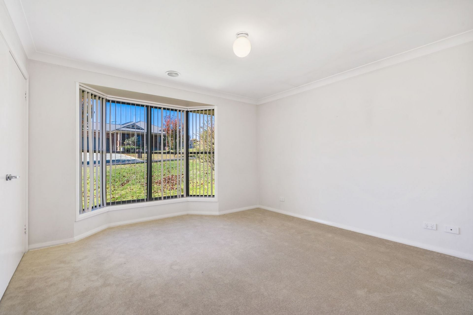 6 Maroney Close Orange NSW, Orange - Thumbnail 6