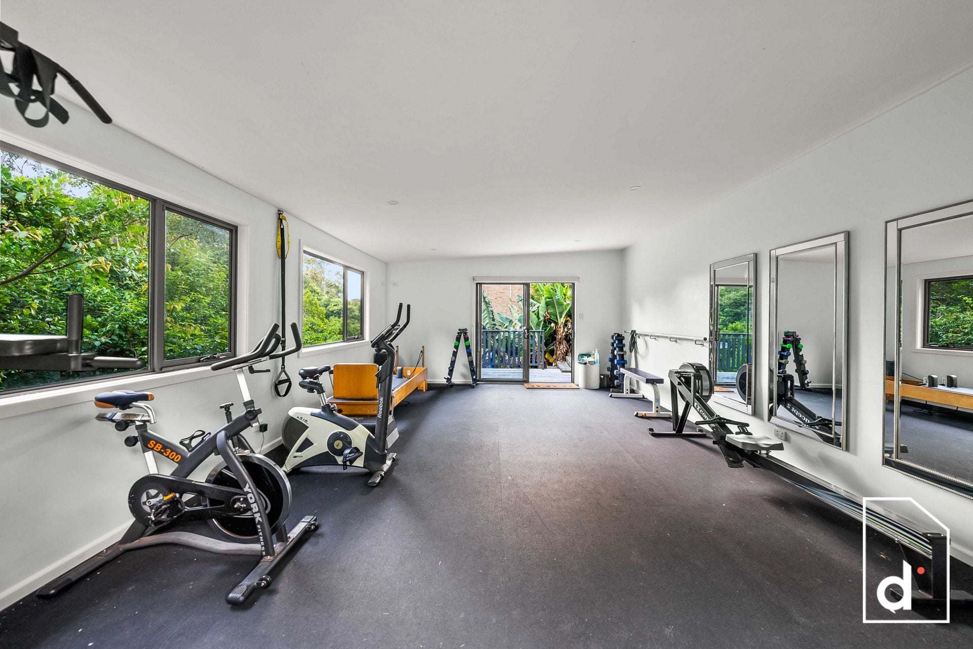 34-36 Wellington Drive, Balgownie NSW