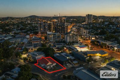 WOOLLOONGABBA OFFICE WITH DEVELOPMENT UPSIDE!