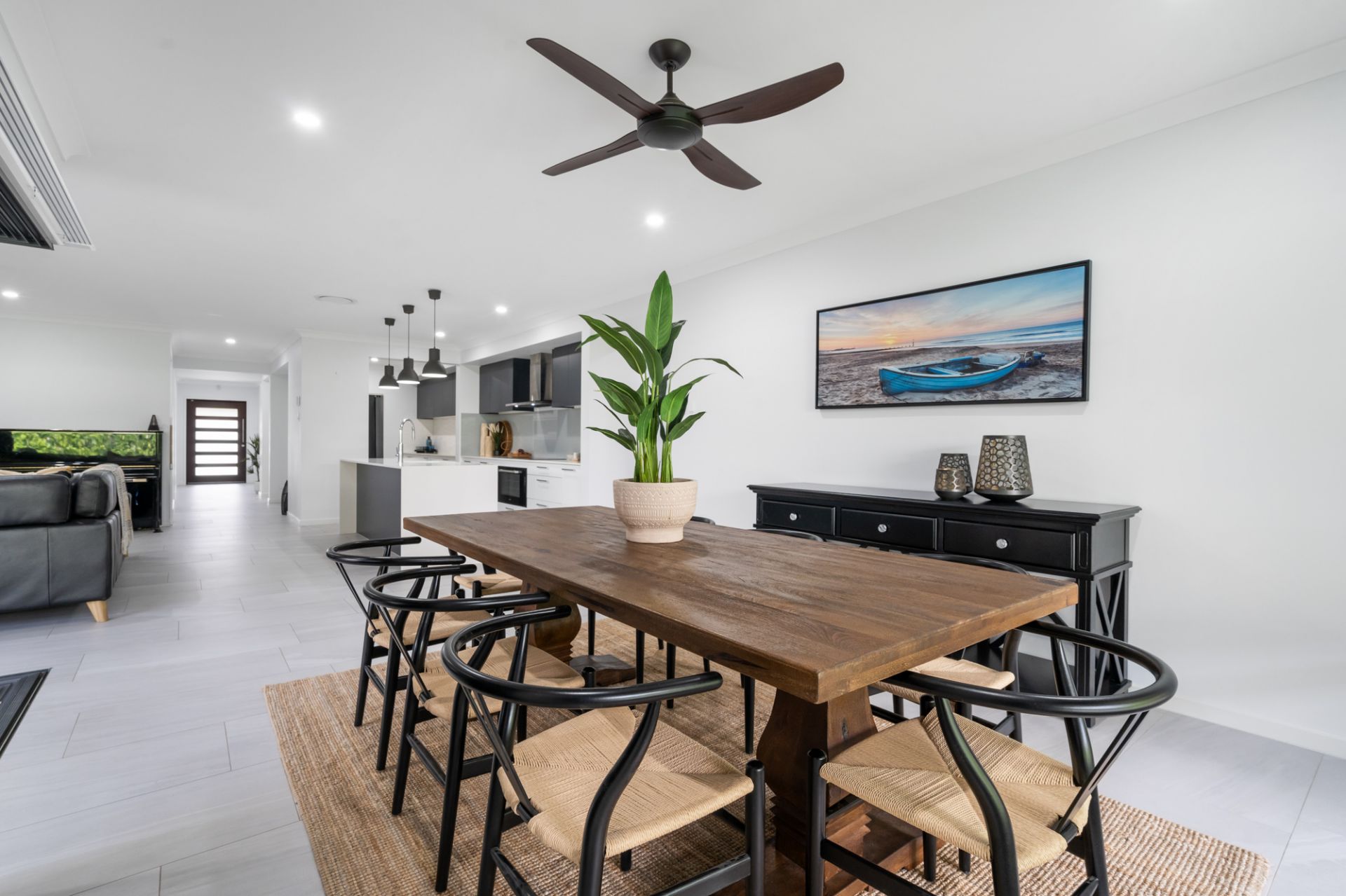 37 Amazon Circuit, Helensvale - Thumbnail 4