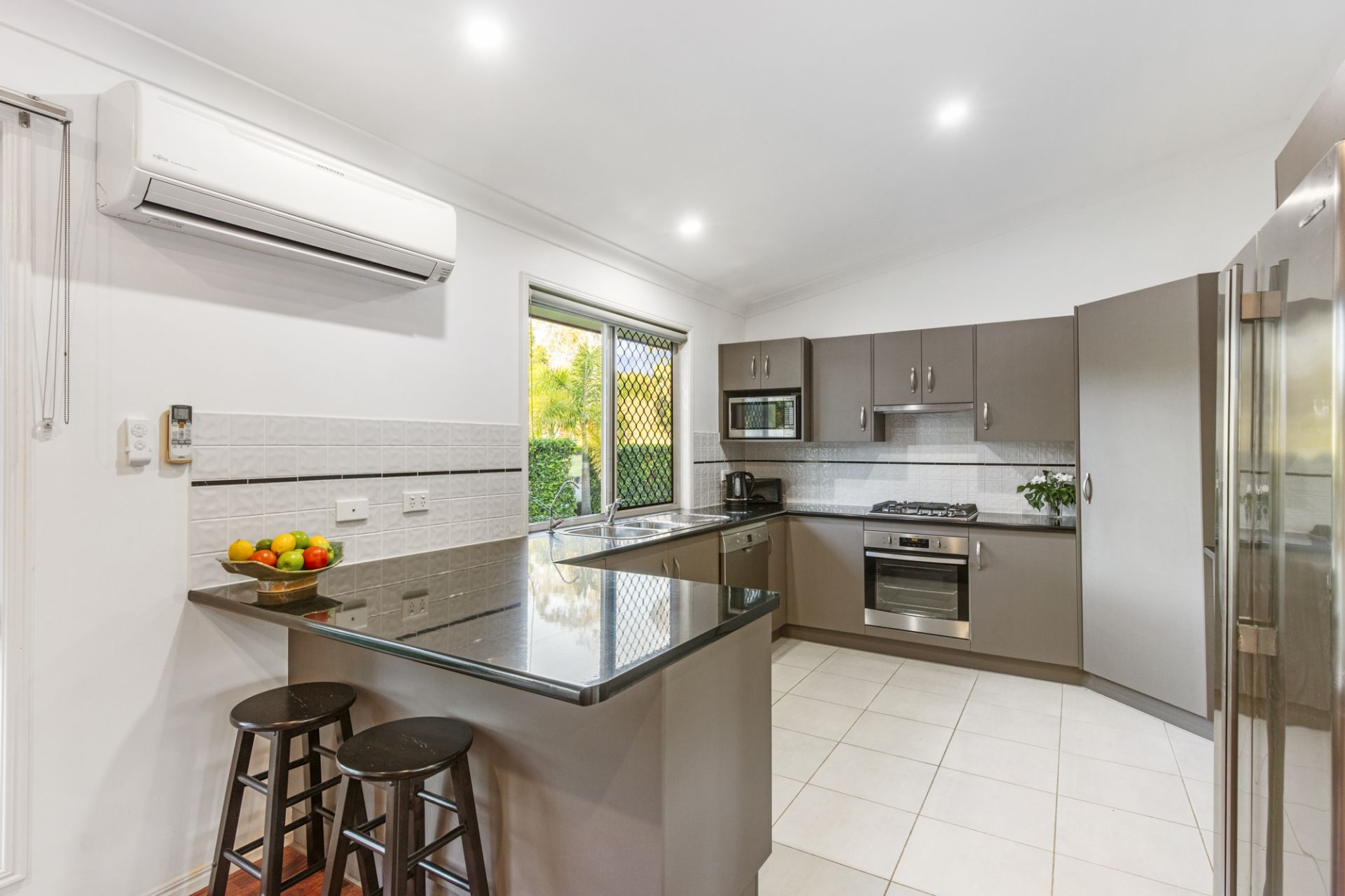 840 Neerdie Road, Glenwood - Thumbnail 5