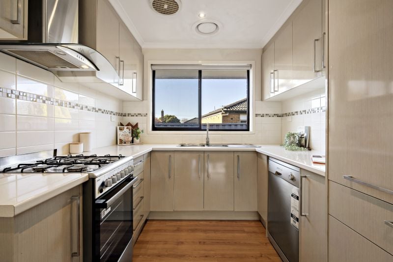 9/1 Rochdale Square, Lalor