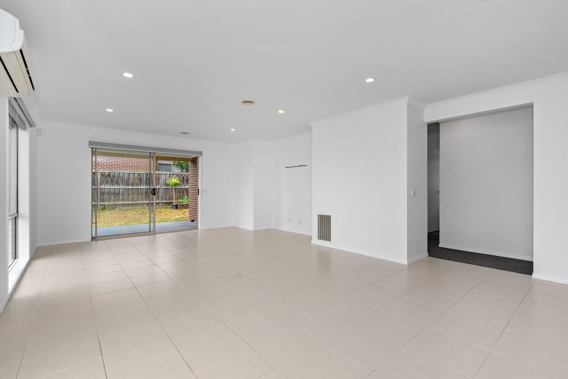 32 Vantage Point Boulevard, Doreen, Doreen - Thumbnail 3