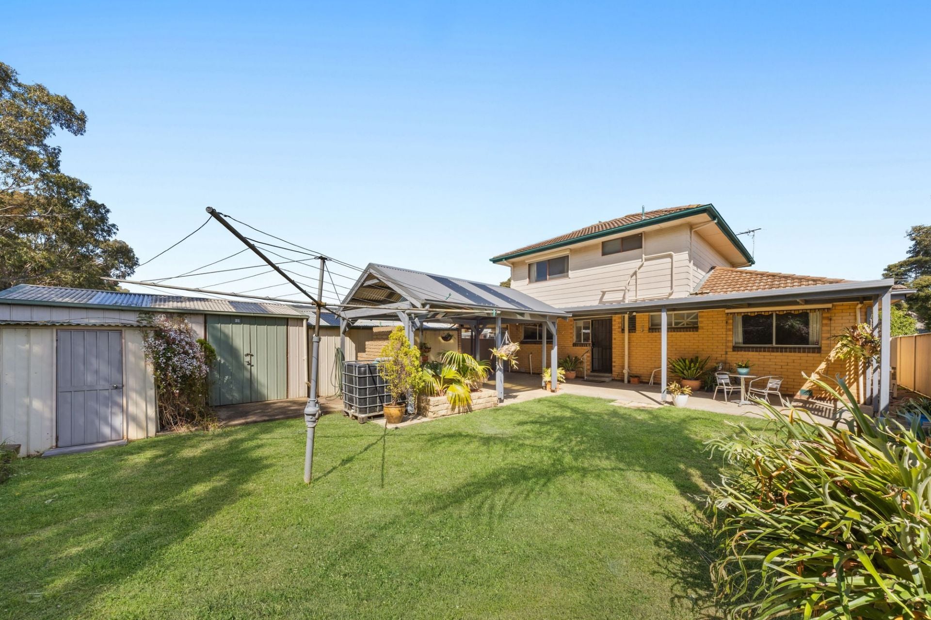 Space, Flexibility and an Impressive Backyard Setup