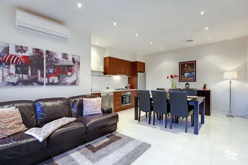 10/27-29 Miranda Road, Reservoir