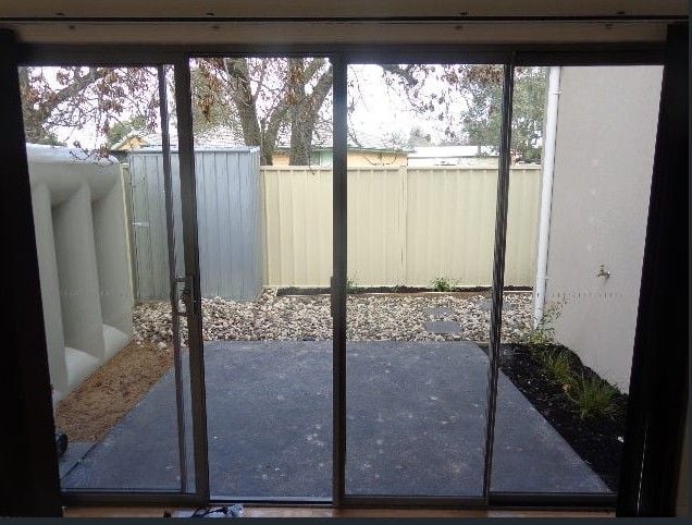 2-Bedroom Unit in Convenient Heidelberg West Location