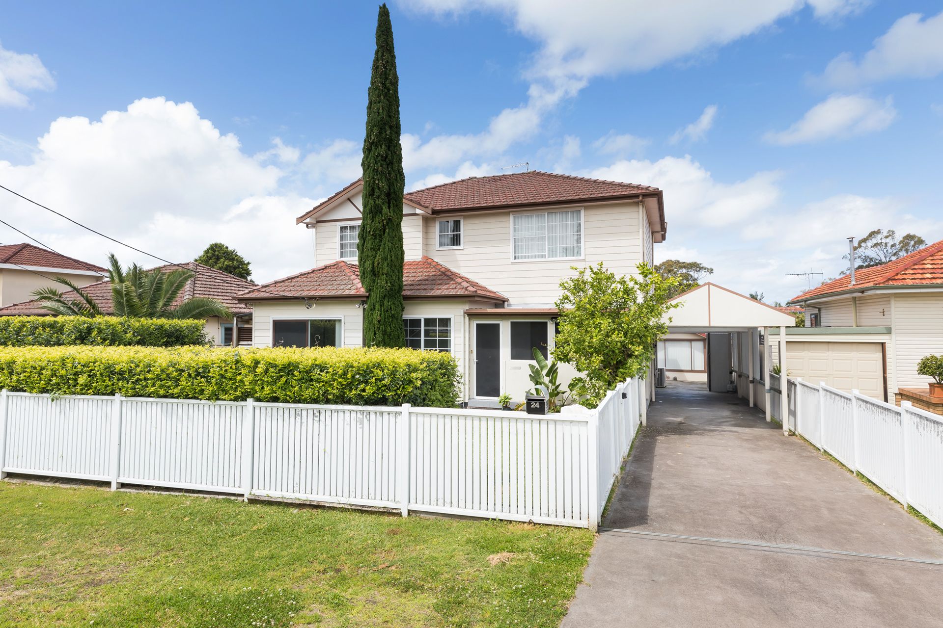 24 Wingello Road MIRANDA 2228
