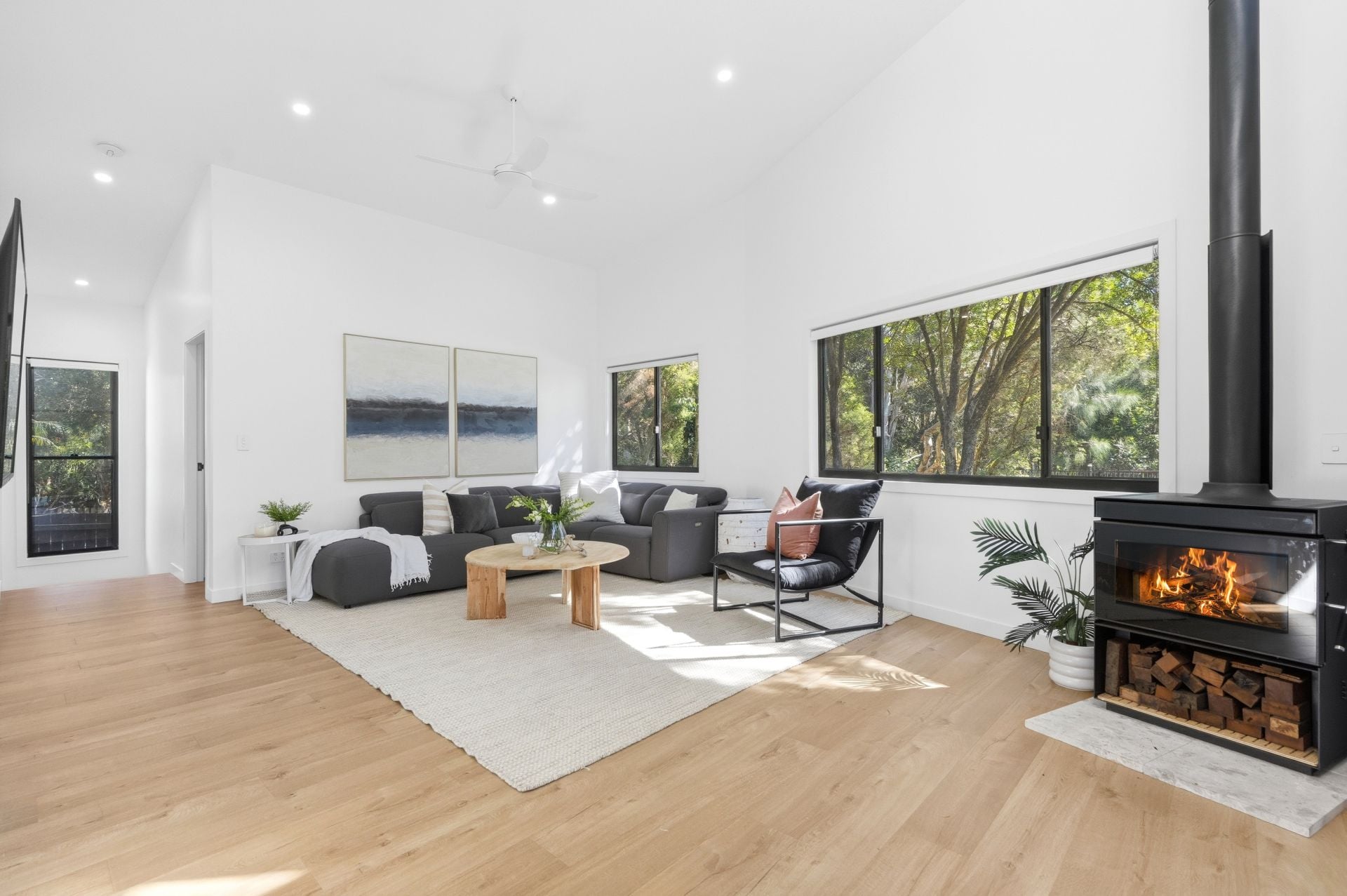9 Peter Avenue Forresters Beach NSW, Forresters Beach - Thumbnail 5