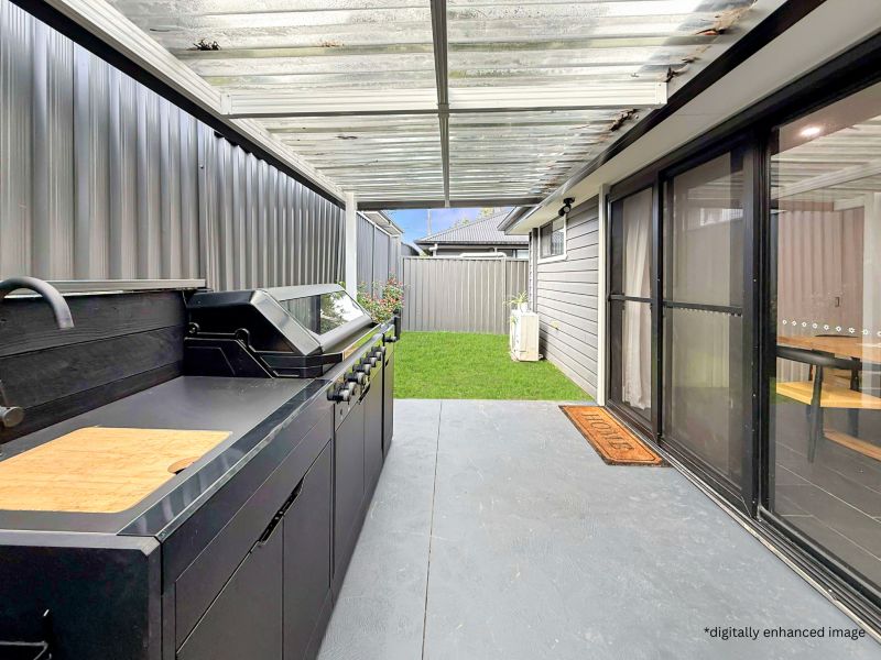 Spacious & Low-Maintenance Living in Peaceful The Oaks