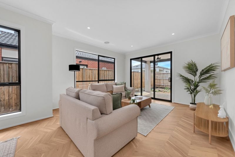 9 Westcape Drive, Wollert