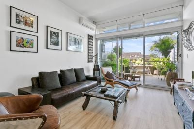 Manly Vale 2/299 Condamine Street