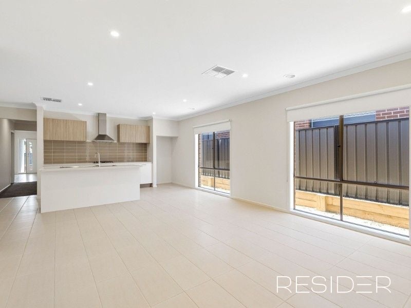 9 Stonemasons Way Mernda, Mernda - Thumbnail 4