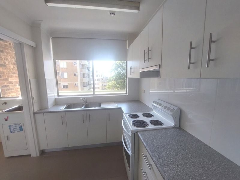 20/96-100 Albert Avenue Chatswood NSW, Chatswood - Thumbnail 4